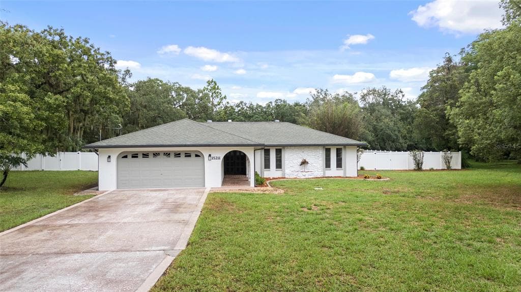 15211 CAMROSE AVENUE SPRING HILL, FL 34610