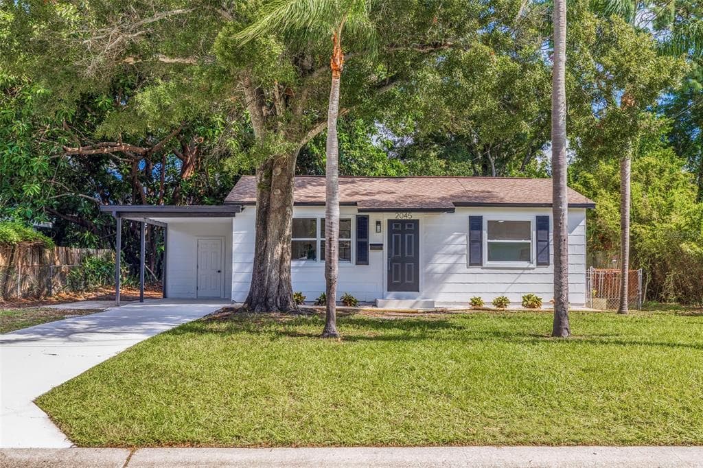 2045 50TH AVENUE N ST PETERSBURG, FL 33714