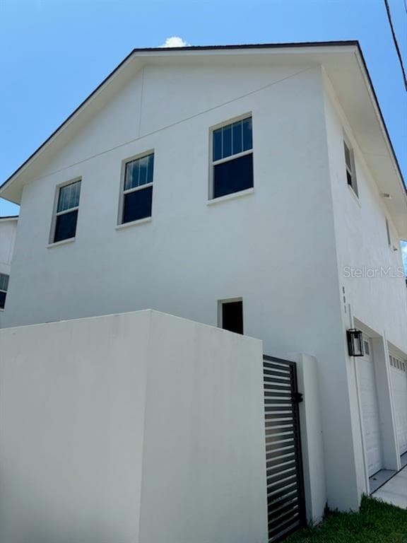 801 29TH AVENUE N ST PETERSBURG, FL 33704
