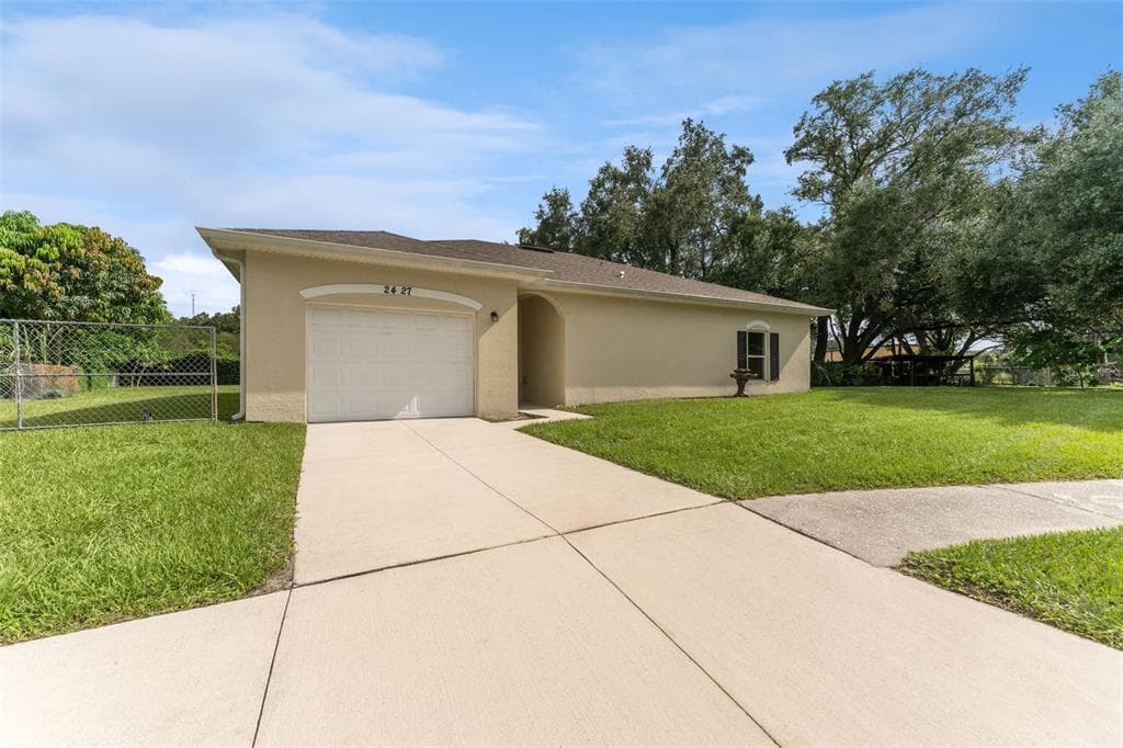 2427 HERMOSA DRIVE TAMPA, FL 33619