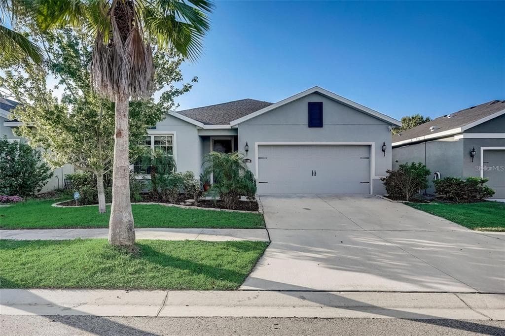 11126 SPRING POINT CIRCLE RIVERVIEW, FL 33579