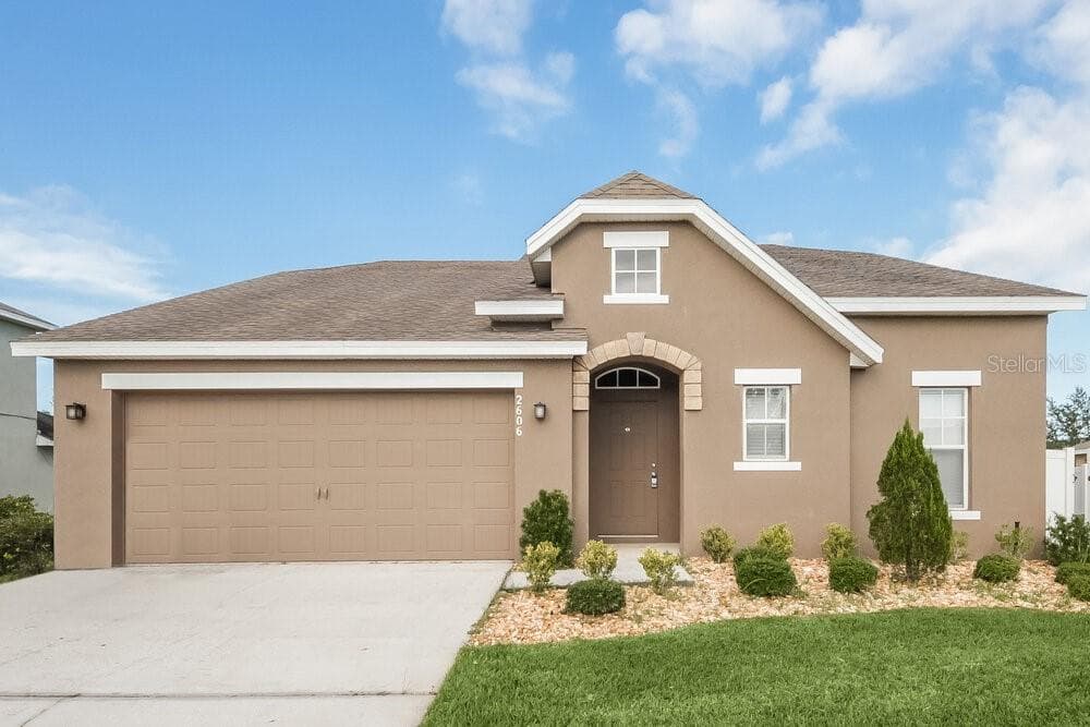 2606 CORSINI LANE KISSIMMEE, FL 34746