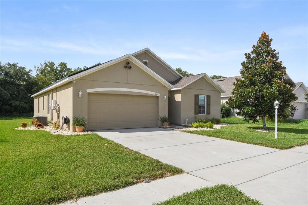 5801 FOREST RIDGE DRIVE WINTER HAVEN, FL 33881