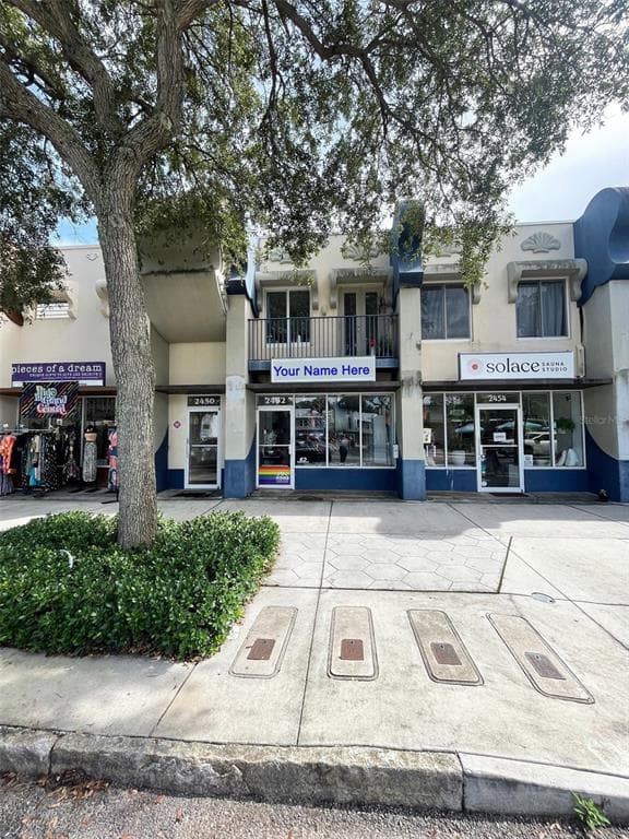 2452 CENTRAL AVENUE ST PETERSBURG, FL 33712