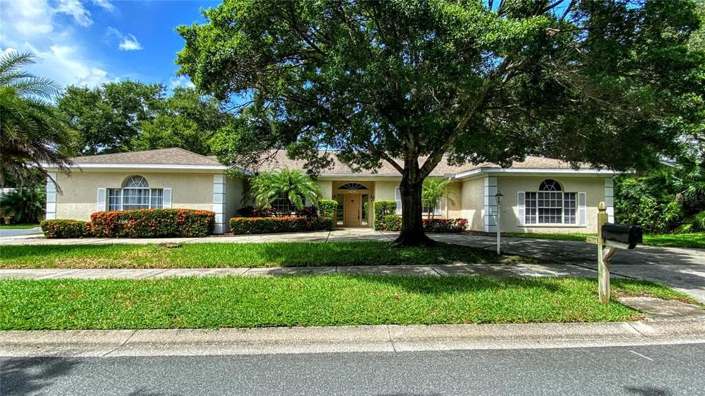 642 WEATHERSFIELD DRIVE