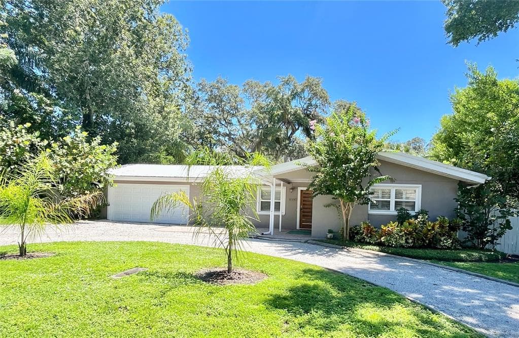 1060 JESSE AVENUE SAFETY HARBOR, FL 34695