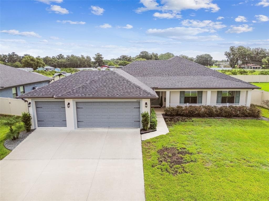13038 SUMMERFIELD WAY DADE CITY, FL 33525