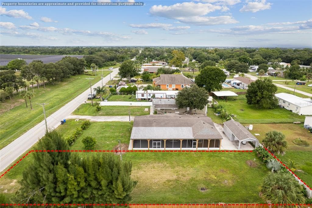 2713 UNIVERSAL DRIVE RUSKIN, FL 33570