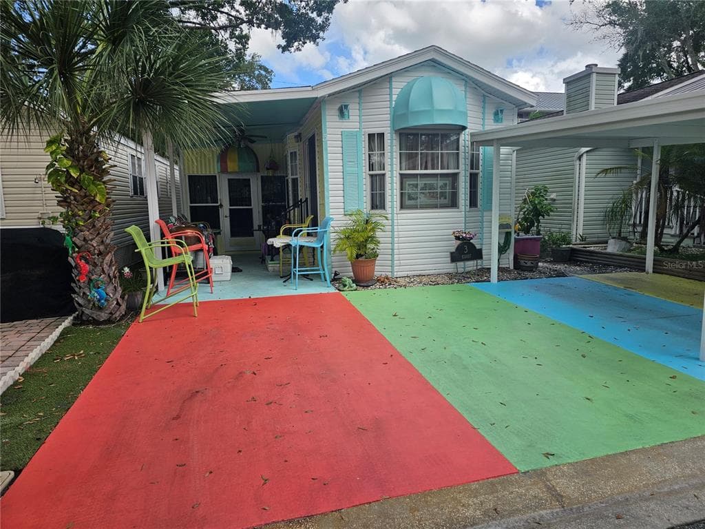 21033 LAZY DAYS CIRCLE LUTZ, FL 33558