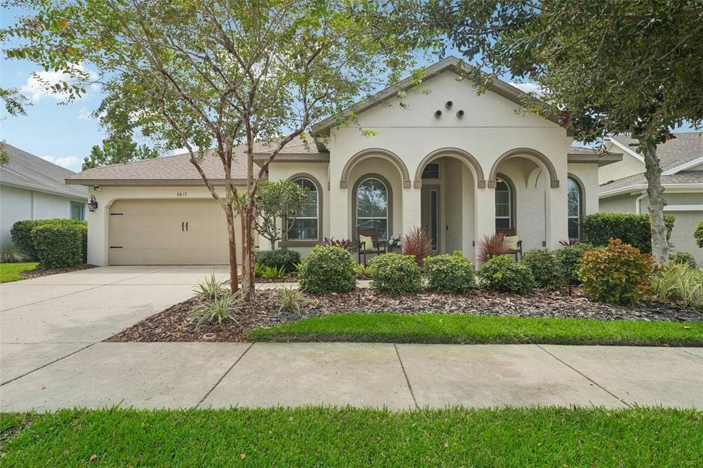 6817 SCENIC DRIVE APOLLO BEACH, FL 33572