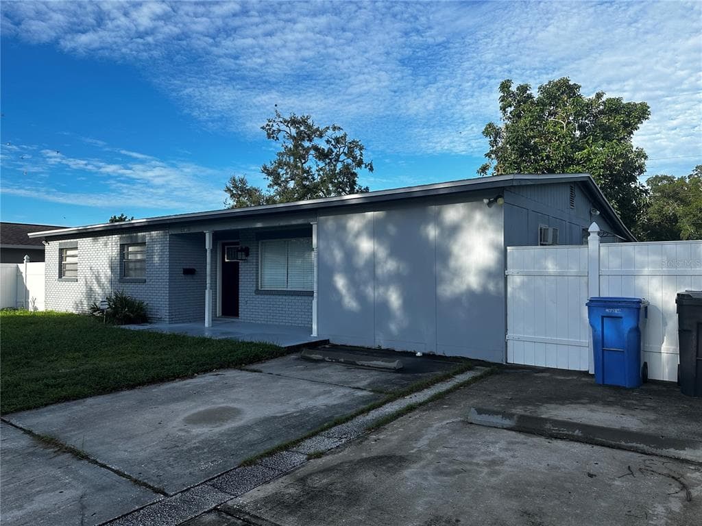 6028 MORNAY DRIVE