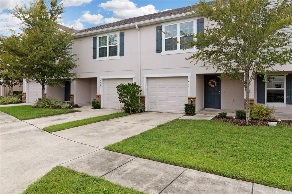 4413 ASHBURN SQUARE DRIVE TAMPA, FL 33610