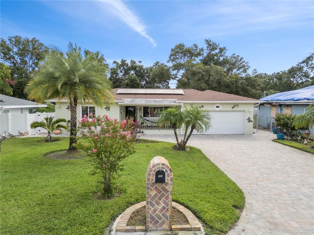 201 S DUNCAN AVENUE CLEARWATER, FL 33755
