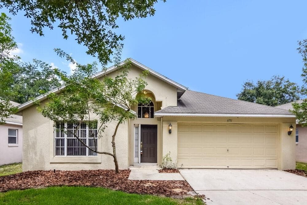6751 WATERTON DRIVE RIVERVIEW, FL 33578