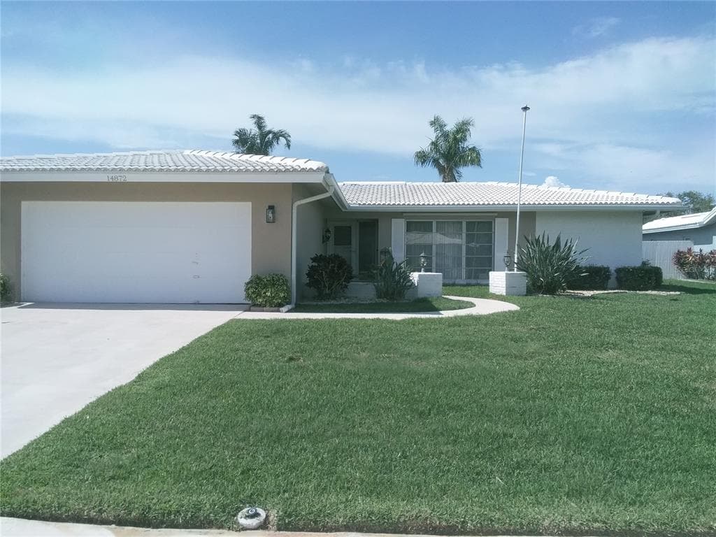 14872 CROWN DRIVE LARGO, FL 33774