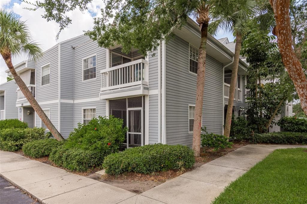 6825 STONES THROW CIRCLE N UNIT 1206 ST PETERSBURG, FL 33710