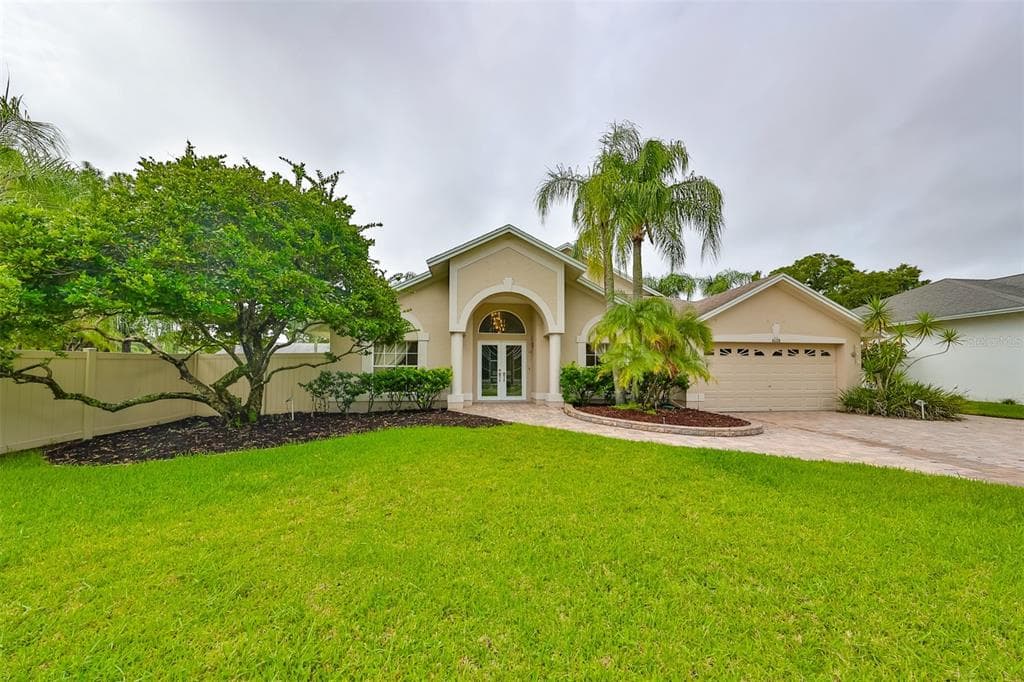6508 STEEPLECHASE DRIVE TAMPA, FL 33625