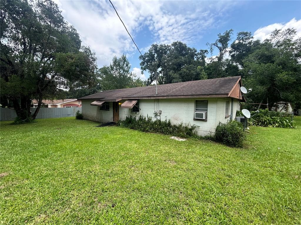 18404 GERALDINE ROAD DADE CITY, FL 33523
