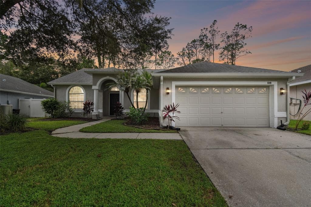 5149 NEW BRITTANY LANE ZEPHYRHILLS, FL 33541