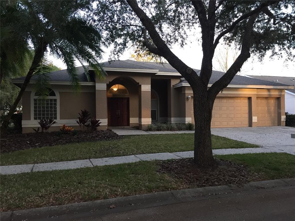 17711 EMERALD GREEN PL TAMPA, FL 33647