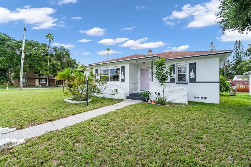 5132 11TH AVENUE S GULFPORT, FL 33707