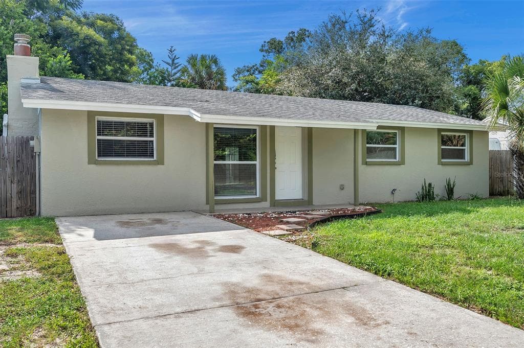 6430 WILLOW WOOD LANE TAMPA, FL 33634