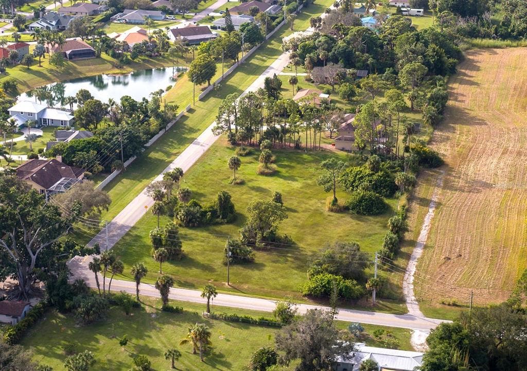 20540 SANDY LANE ESTERO, FL 33928