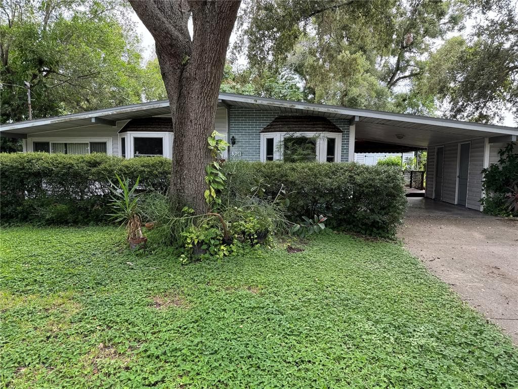 3614 W LEILA AVENUE TAMPA, FL 33611