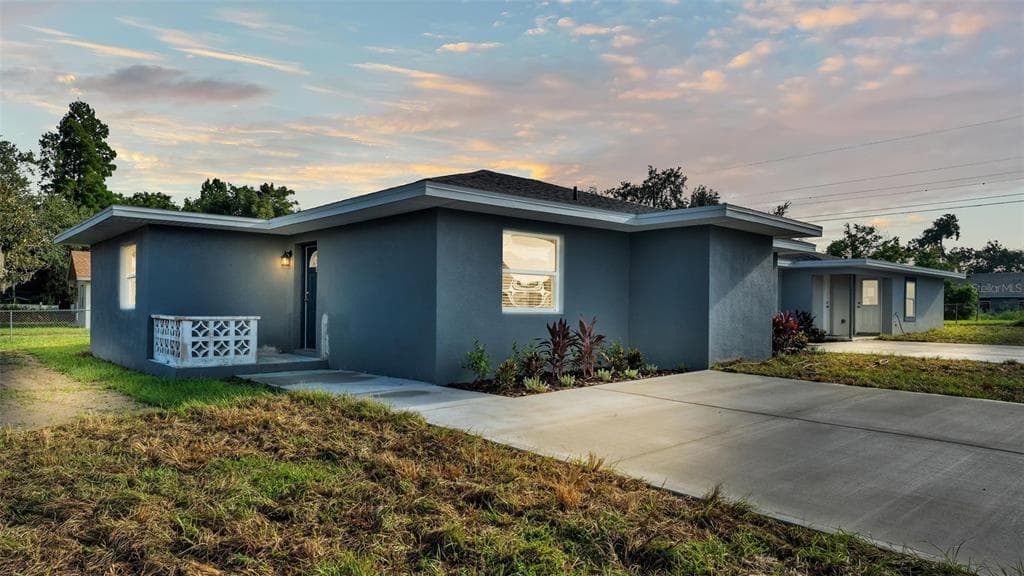 880 S LAKE SHORE WAY LAKE ALFRED, FL 33850