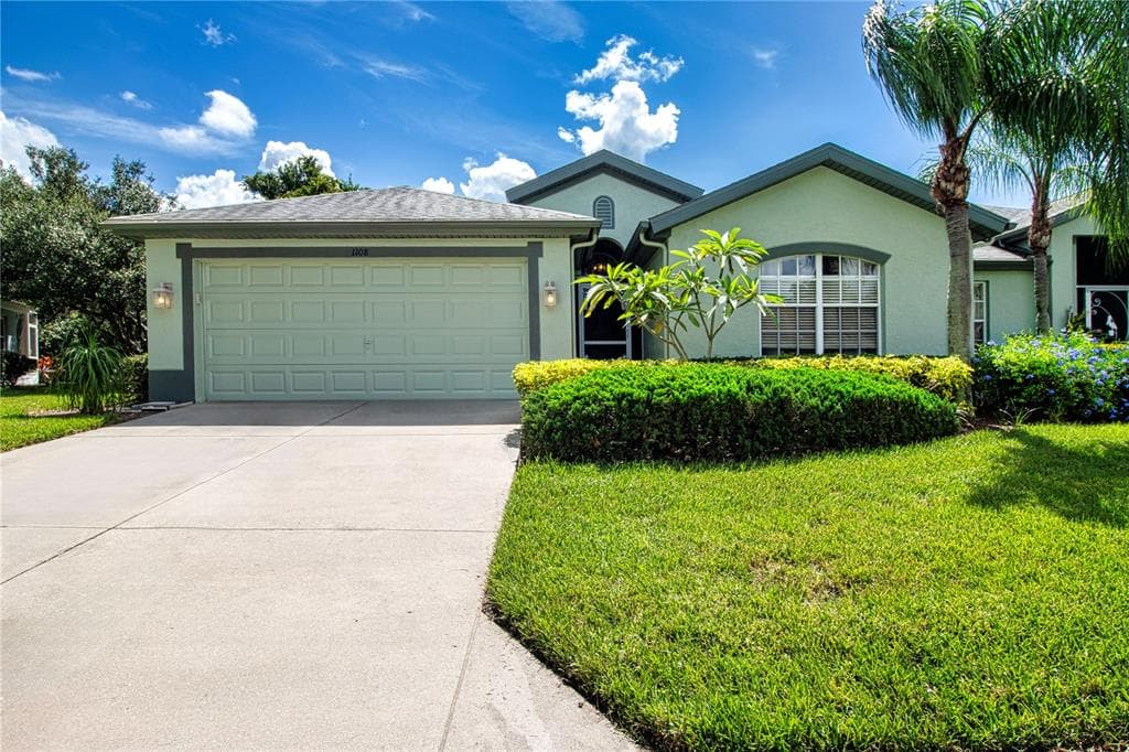 1108 NEW WINSOR LOOP UNIT 19 SUN CITY CENTER, FL 33573