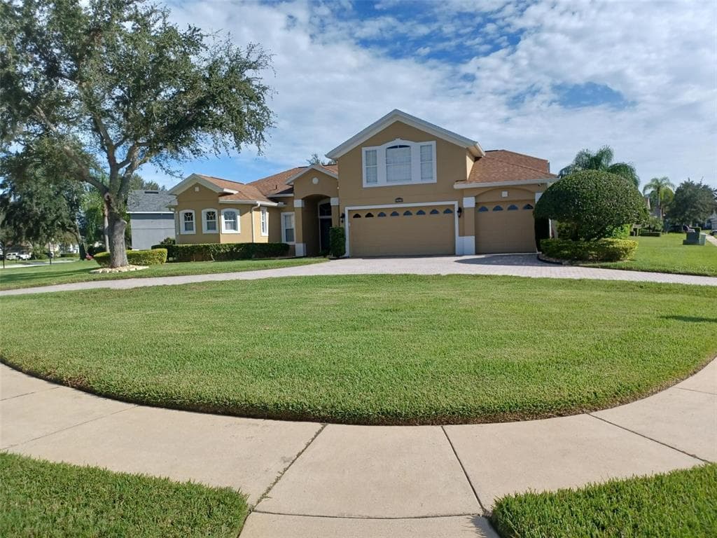 4015 GREYSTONE DRIVE CLERMONT, FL 34711