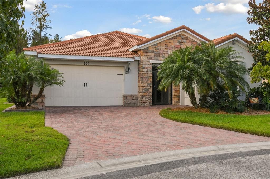 690 TORREY PINES WAY KISSIMMEE, FL 34759