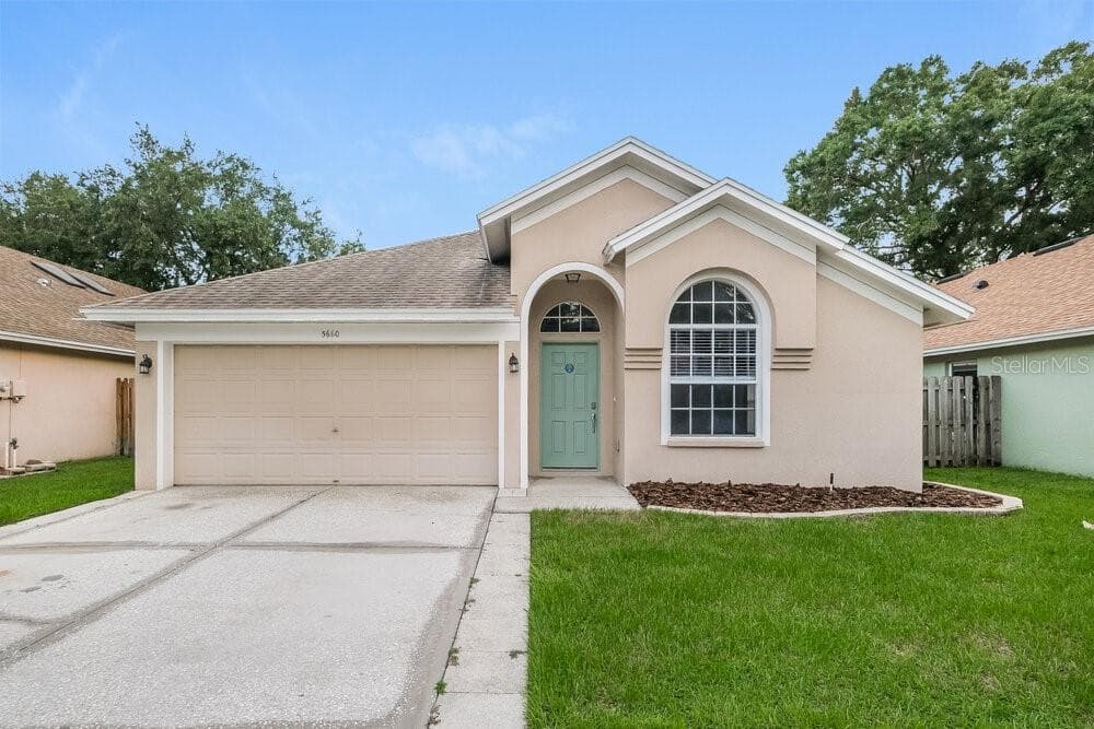 5660 PADDOCK TRAIL DRIVE TAMPA, FL 33624