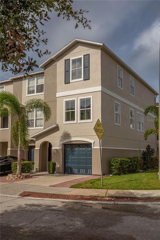 607 WHEATON TRENT PLACE TAMPA, FL 33619
