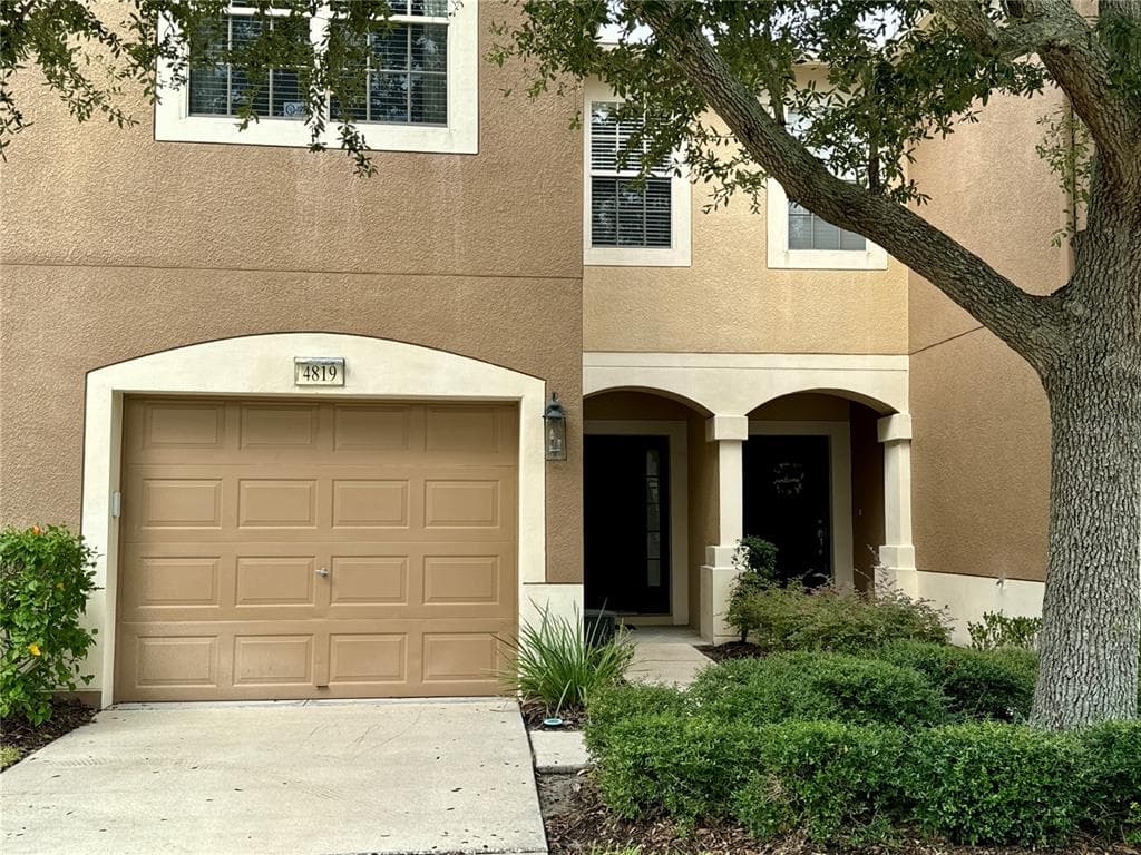 4819 POND RIDGE DRIVE RIVERVIEW, FL 33578