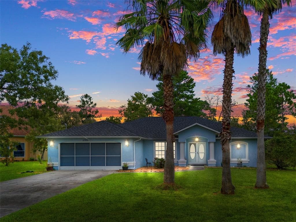 11321 GYRAFALCON AVENUE WEEKI WACHEE, FL 34613