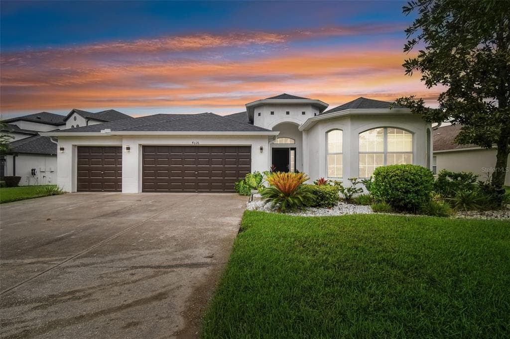 4026 WATERVILLE AVENUE WESLEY CHAPEL, FL 33543