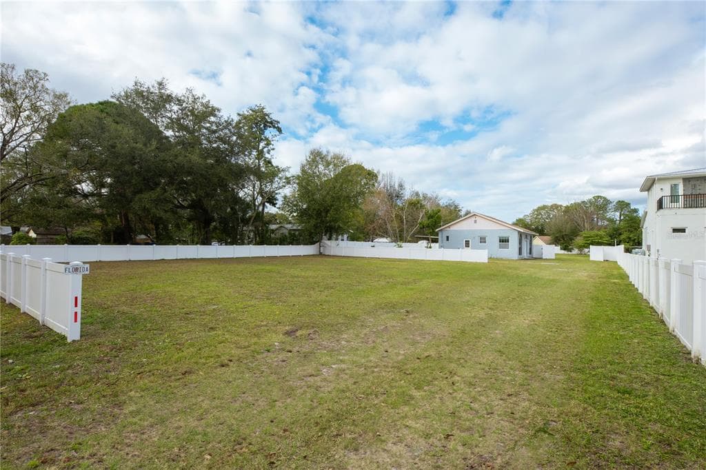 5131 COUNTRY SIDE DRIVE