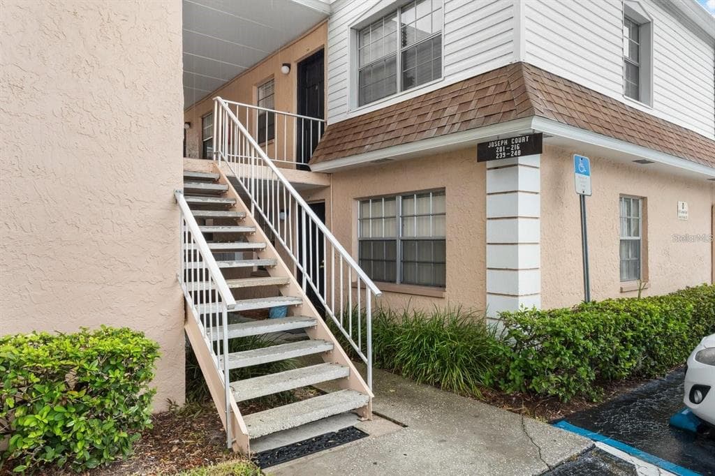 4701 JOSEPH COURT UNIT 248 TAMPA, FL 33614