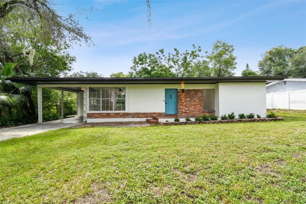11702 N ROME AVENUE TAMPA, FL 33612