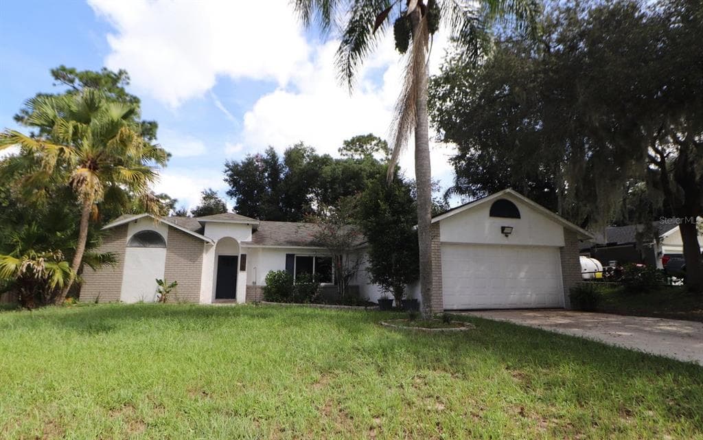 516 CLOUDCROFT DRIVE DELTONA, FL 32738