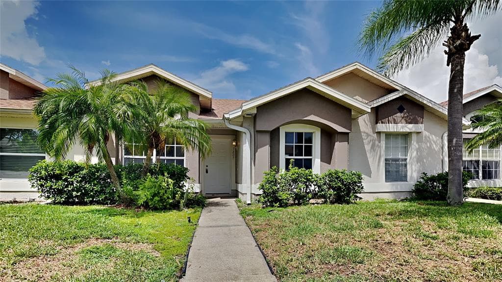 1207 BAREFOOT BAY DRIVE ORLANDO, FL 32824