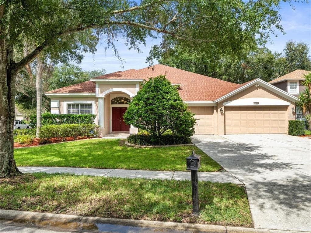 15302 HIDDEN ARBOR COURT ODESSA, FL 33556