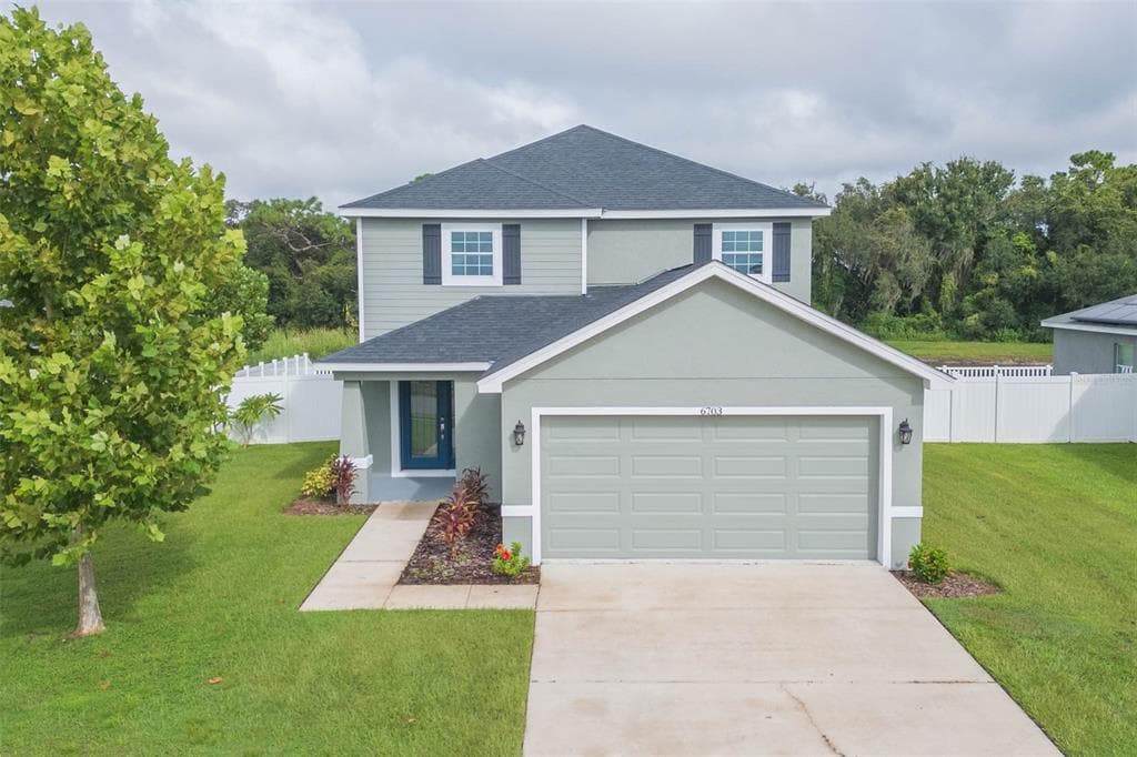 6703 BAYSTON HILL PLACE ZEPHYRHILLS, FL 33541