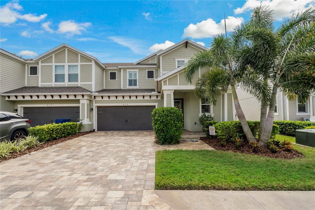 613 OZONA VILLAGE DRIVE PALM HARBOR, FL 34683