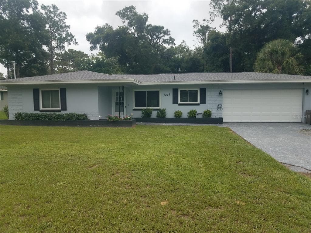 1217 LAKEVIEW DRIVE INVERNESS, FL 34450