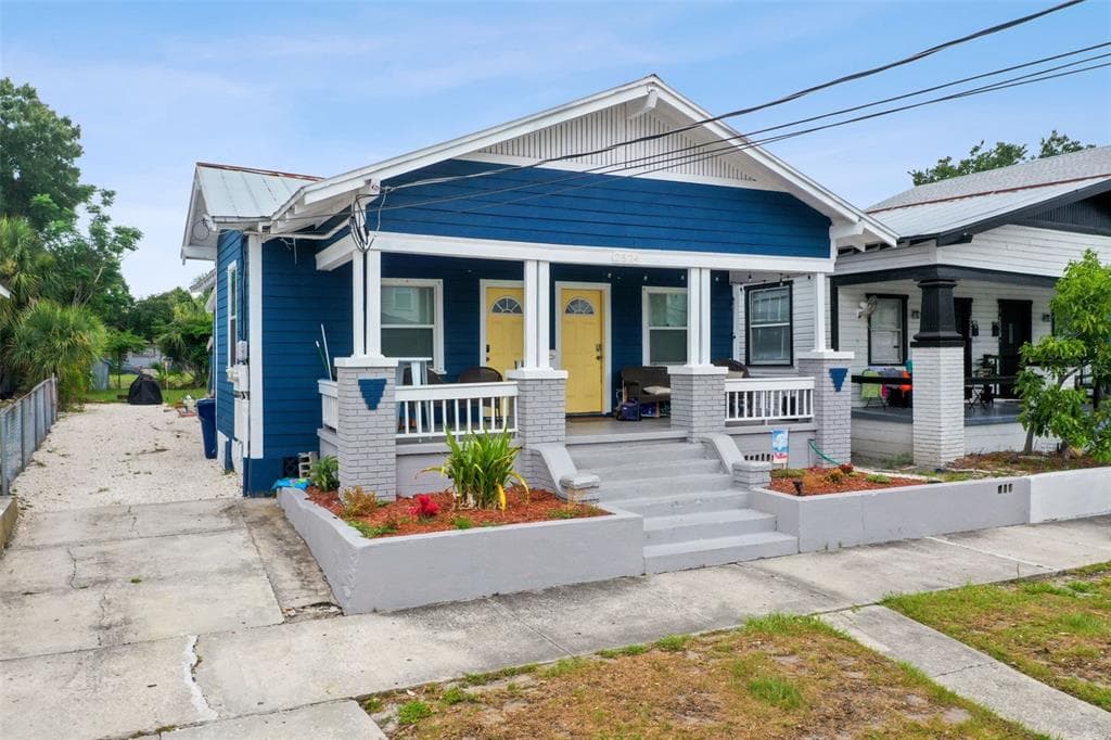 2524 CHERRY STREET TAMPA, FL 33607