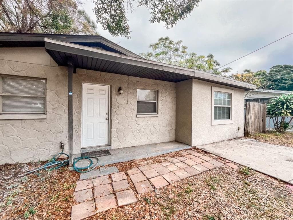 3411 W ARCH STREET TAMPA, FL 33607