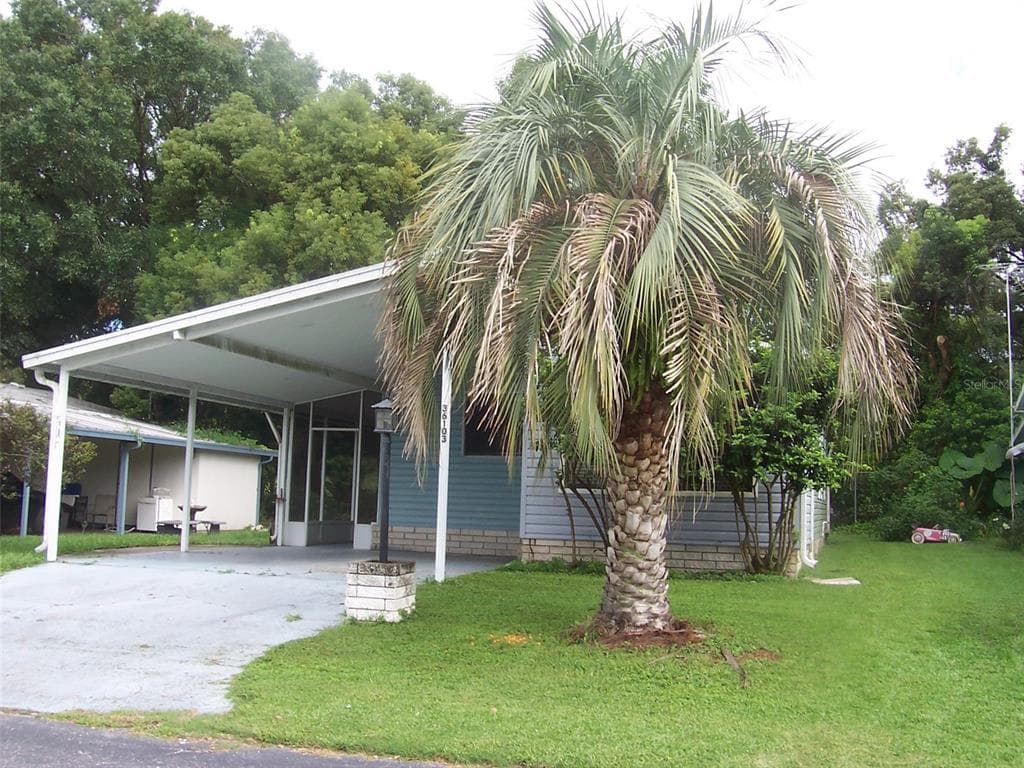 36103 ASTER AVENUE ZEPHYRHILLS, FL 33541