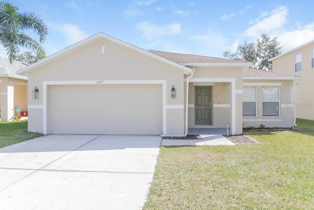 2437 BROWNWOOD DRIVE MULBERRY, FL 33860